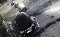 Camera ghi hình "quý bà" cào xước xe Camry báo giá sửa 24 triệu đồng