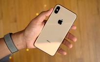 iPhone Xs tiếp tục gặp lỗi không thể sạc khi tắt màn hình