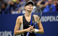 Clip Federer và Sharapova thua sốc ở vòng 4 US Open 2018