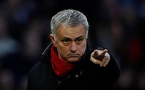 Khẩu chiến Mourinho - Conte cũng là "đặc sản"