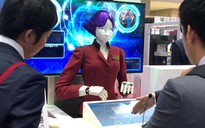 Hướng dẫn viên... robot