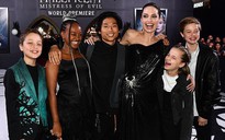 Pax Thiên tháp tùng mẹ nuôi Angelina Jolie trên thảm đỏ