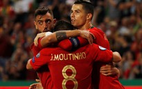 Ronaldo ghi bàn thứ 699, Bồ Đào Nha chờ "chung kết sớm" bảng B
