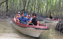 Tung tour kích cầu du lịch TP HCM