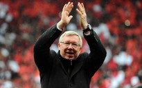 Alex Ferguson bị tố "bán đứng" M.U