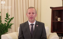 Clip Đại sứ Anh chia sẻ về việc người Việt Nam là nạn nhân vụ 39 người chết