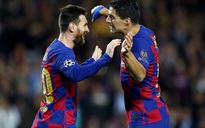 Messi thăng hoa trận 700, Barcelona vượt vòng bảng Champions League