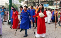 Lễ cưới tập thể cho 50 cặp vợ chồng khuyết tật