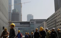 Trung Quốc hạ mục tiêu tăng trưởng kinh tế?