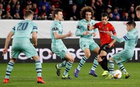 Thua ngược Rennes trên đất Pháp, Arsenal mơ theo bước Man United