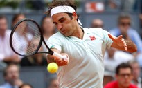 Federer đầy cảm xúc trong lần trở lại Paris