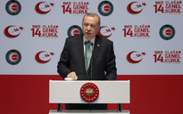 Vừa nhận S-400, Thổ Nhĩ Kỳ kêu gọi Mỹ "đừng trừng phạt"