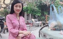 "Horgirl" mất kiểm soát khi thấy cô gái khác chụp ảnh trong phòng ngủ bạn trai