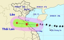 Bão số 4 lại đổi hướng đổ bộ vào khu vực từ Hà Tĩnh đến Quảng Trị