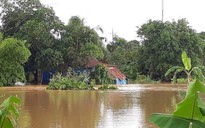 Lâm Đồng: Một Công an viên đi cứu hộ bị nước lũ cuốn trôi
