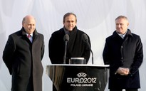 Nửa tỉ USD tài trợ bóng đá của UEFA vào túi tư nhân