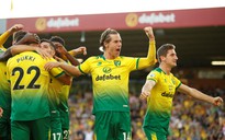 Man United thắng thót tim, Man City gục ngã trước tân binh Norwich