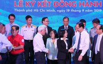 Những khoảnh khắc ấn tượng tại Lễ ký kết đồng hành Chương trình "Một triệu lá cờ Tổ quốc cùng ngư dân bám biển"