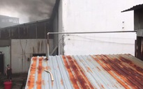 Cháy dữ dội tại một xưởng gỗ ở KCN Bình Chiểu
