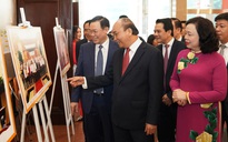 Thủ tướng Nguyễn Xuân Phúc dự đại hội thi đua yêu nước Hà Nội