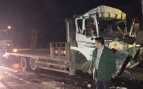 Tai nạn nghiêm trọng trên cao tốc Nội Bài - Lào Cai, tài xế và phụ xe tử vong