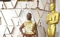 Thảm đỏ Oscar 92: "Té ngửa" với những mẫu thời trang... quá sức tưởng tượng!