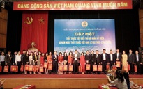 Gặp mặt, động viên đội ngũ thầy thuốc