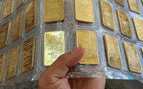 Thị trường chao đảo, giá vàng chỉ còn hơn 43 triệu đồng/lượng