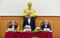 Thủ tướng Nguyễn Xuân Phúc: Không vì lý do dịch bệnh mà thoái chí, bàn lui