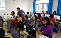 Học trực tuyến, thu phí thế nào?