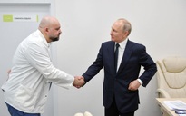 Bác sĩ tiếp xúc gần Tổng thống Putin nhiễm Covid-19
