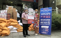 Một người Úc tặng 2 tấn gạo cho ATM thực phẩm miễn phí của Báo Người Lao Động