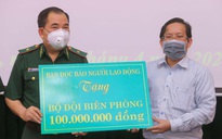 Báo Người Lao Động trao 100 triệu đồng tặng Bộ đội Biên phòng