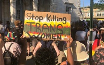 Mỹ: Liên tiếp 2 vụ phụ nữ chuyển giới da màu bị giết, biểu tình tăng nhiệt