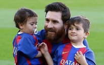 Xứ Catalan “ăn theo”… Messi