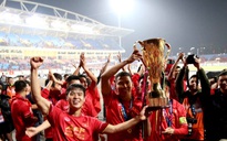 Dịch Covid: AFF Cup dời sang 2021, V-League dễ thở