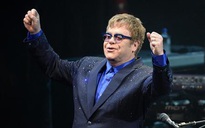 Elton John mong chính trị gia đừng “xài chùa” âm nhạc