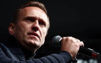 Nga: Chính trị gia đối lập Alexei Navalny hôn mê, "nghi bị đầu độc"