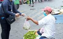 Công nhân thắt lưng buộc bụng