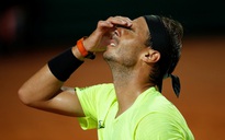 Clip Nadal thua sốc, bị loại khỏi Rome Masters 2020