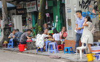 Hà Nội đóng cửa quán ăn đường phố, trà đá, cà phê vỉa hè từ 0 giờ ngày 16-2