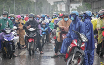 7.700 người lao động từ các tỉnh phía Nam đi xe máy về Nghệ An