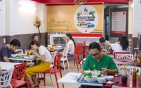Hà Nội bỏ quy định quán ăn, nhà hàng đóng cửa trước 21 giờ