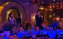 CLIP: Bất chấp lệnh cấm, một quán bar ở Đà Nẵng mở cửa hoạt động náo nhiệt