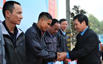 Công đoàn Đắk Lắk hỗ trợ phương tiện cho công nhân khó khăn về quê dịp Tết