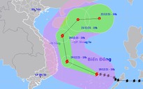 Bão số 9 giật cấp 17, miền Trung mưa lớn