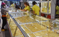 Giá vàng hôm nay 20-12: Vàng trang sức bật tăng cao