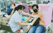 Quận Gò Vấp, TP HCM: CNVC-LĐ tình nguyện hiến máu cứu người