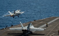 Cận cảnh tàu sân bay Mỹ USS Theodore Roosevelt tiến vào biển Đông