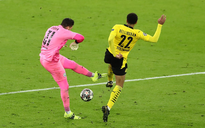 Man City thoát hiểm trước Dortmund, cộng đồng mạng sốc với trọng tài